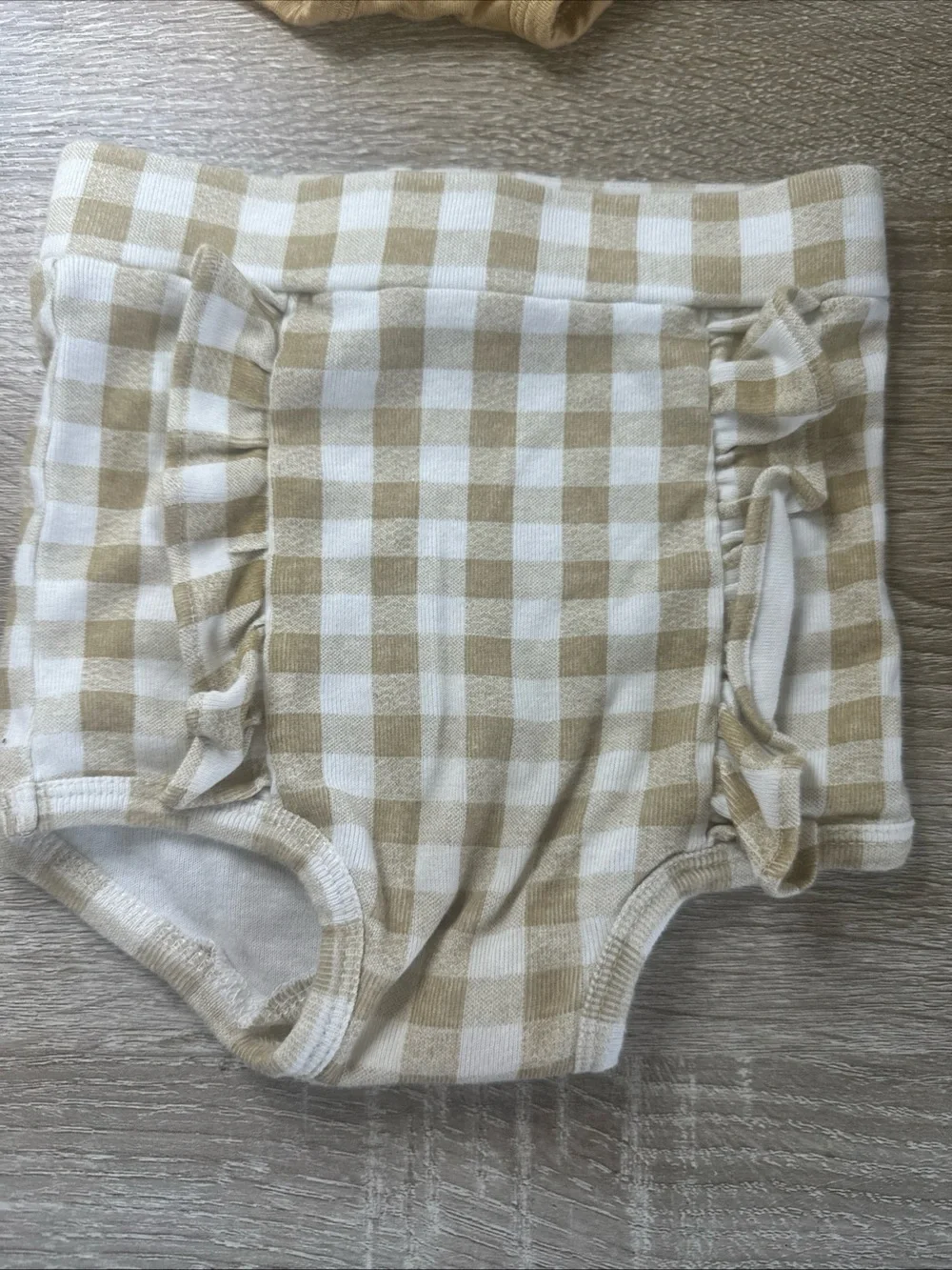 Kate Quinn Retro Ruffle Bloomers Bundle Size6-12 Mnths Tan(bamboo)& Striped Tan